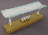 Märklin 422/2 Bahnsteig vor 1938, Schmale Dachwellen, kieselgrau/hellblau, Größe 200x45x80 mm