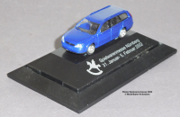 Rietze H0 Sondermodell 2002 Spielwarenmesse Ford Kombi blau