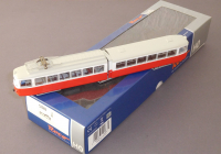 Roco 52583 H0 Straßenbahn, Gelenktriebwagen 6-achsig, rot/weiss, DSS, OVP