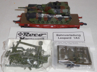 Roco Minitank 813 H0 Schwerlastwagen beladen mit Leopard, DB, OVP