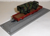 Roco Minitank 827 H0 Rungenwagen beladen mit BW LKW 7to, DB, OVP