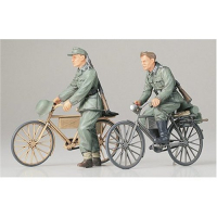 Tamiya 35240 M1:35 Deutsche Soldaten mit Fahrrad