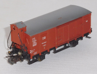 Trix 3420 H0 Gedeckter Güterwagen mit Bremserhaus 11851, DB