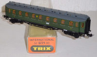 Trix 3771 H0 Schnellzugwagen B4ü, grün, 2.Kl, OVP