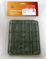 Vollmer 5013 H0 Bausatz Gartenzaun mit Toren, grün, Gesamtlänge ca. 190 cm