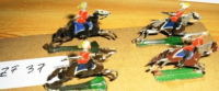 ZF37 Zinnfiguren Kavallerie bemalt Set mit 4 Stück