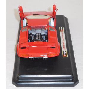 Bburago 0537 Lamborghini Countach (1988) M1:24