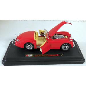 Bburago 1502 Jaguar XK 120 Roadster Rot (48) M1:24