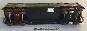 Fleischmann 412J Spur 0, Gepäckwagen 4-achsig, grün, Innenbeleuchtung