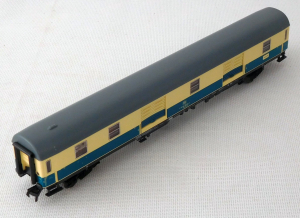 Fleischmann 5190 H0 Gepäckwagen Düms 905 m. Beleuchtung, DB, OVP