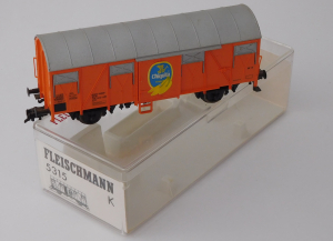 Fleischmann 5315 H0 Gedeckter Güterwagen Chiquita Bananen, DB, OVP