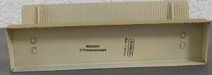 Märklin 422/3 Bahnsteig nach 1938, Breite Dachwellen, kieselgrau/hellblau, Größe 200x45x80 mm