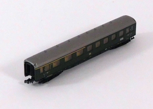 Minitrix 11110 N Schnellzugwagen 1./2.Kl., BN 14 607, DB