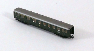 Minitrix 11110 N Schnellzugwagen 1./2.Kl., BN 14 607, DB