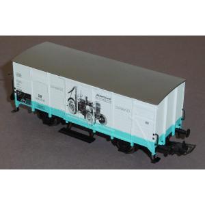 Roco 47284 H0 Gedeckter Güterwagen, MAN Ackerdiesel, DB, OVP