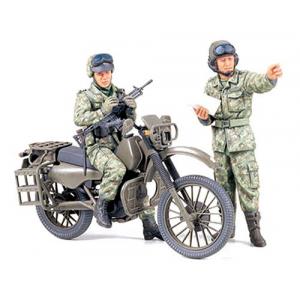 Tamiya 35245 M1:35 Motorrad mit 2 Figuren Jap.