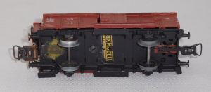 Trix 3420 H0 Gedeckter Güterwagen mit Bremserhaus 11851, DB