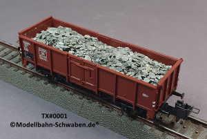 Trix Express #0001 H0 Offener Güter- / Hochbordwagen, BN 825 997 bel. m. Steinen, DB